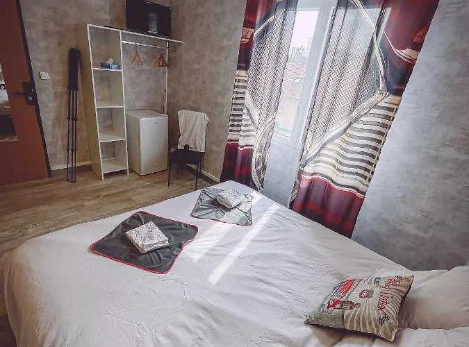 Tassigny Gare By Carl-emilie Epinal