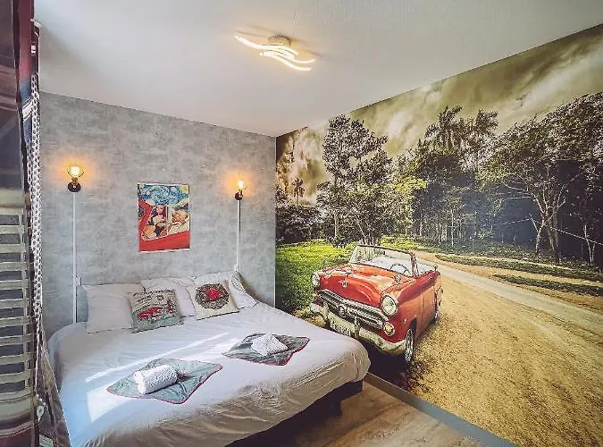 Tassigny Gare By Carl-emilie